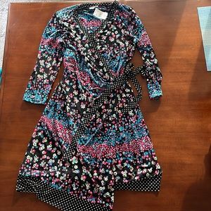 Beautiful Motherhood Maternity faux wrap dress. BNWT.